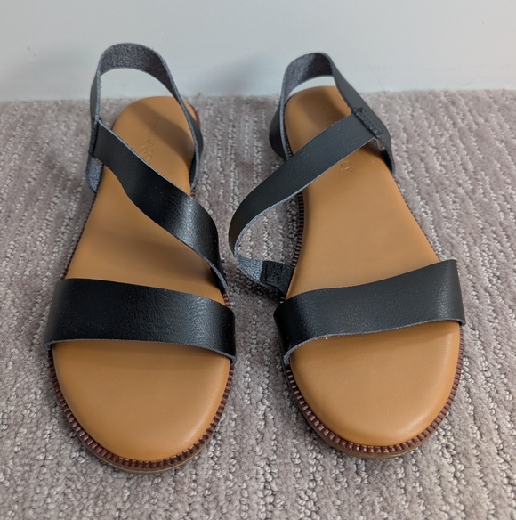 Cynthia Rowley Shoes - Black Cynthia Rowley Sandals